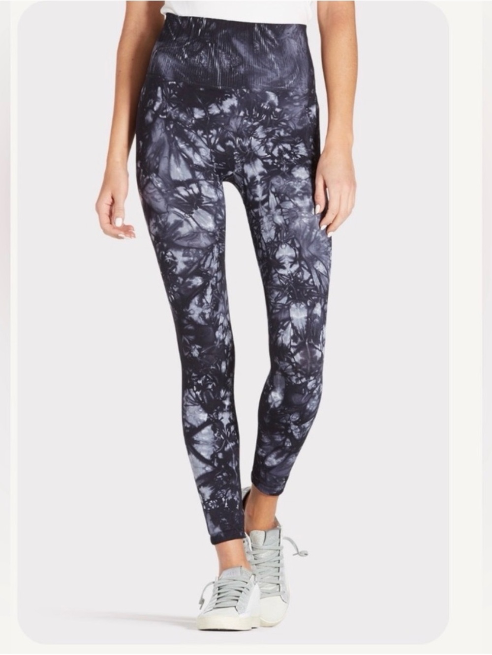 Free People Tie Dye Black Good Karma High-Rise Leggings M/L NWT - Picture 8 of 9